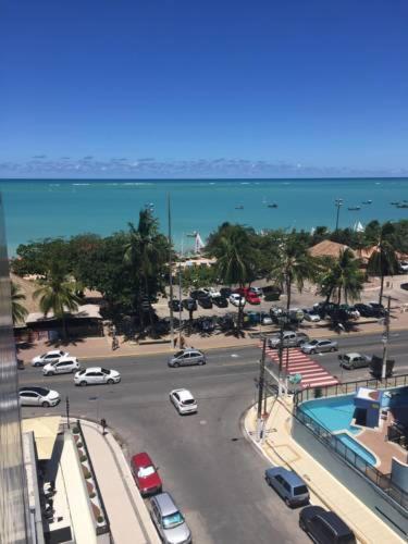 Na Beira Mar De Pajucara- Edif Neo- Apartamento Quarto E Sala- Tem Varanda - Vista Lateral Do Mar- Rua Julio Plech Filho 60 Esquina Com Avenida Doutor Antonio Gouveia - Consumo Eletrico E Pago No Ckeck-Out 1Kwh E 1,35 Reias Maceió Exterior foto